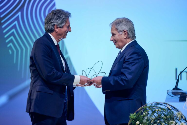 Photo of Professor Martin Green UNSW, receiving the 2022 Millennium Technology Prize from the President of the Republic of Finland Sauli Niinistö